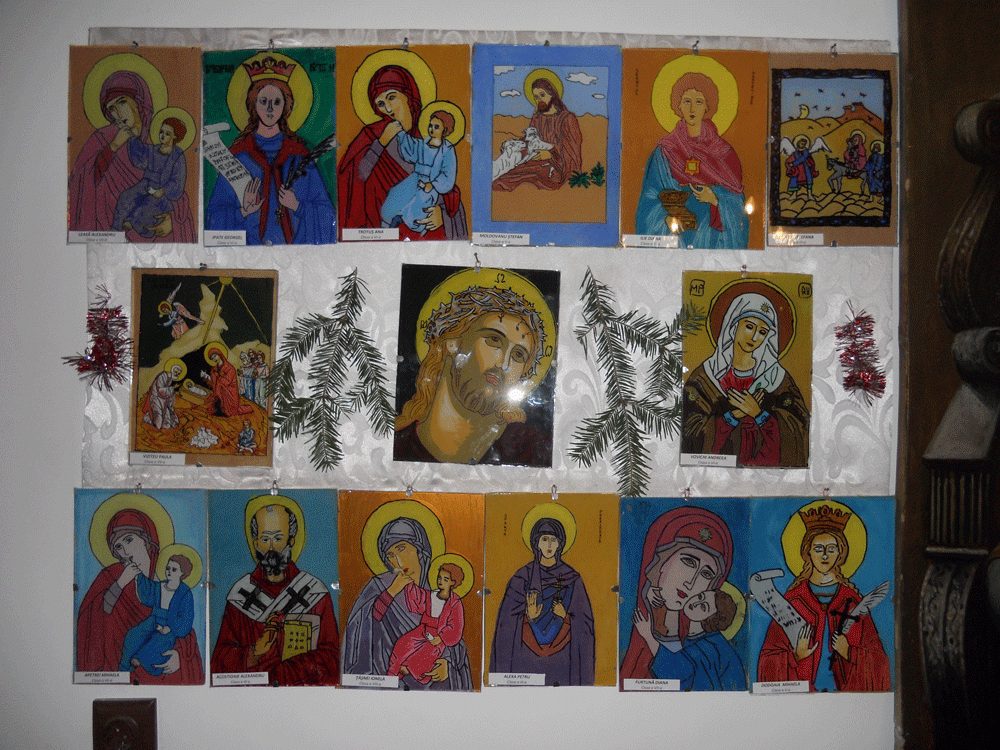 Expoziţie de icoane pictate de tinerii din parohia noastră